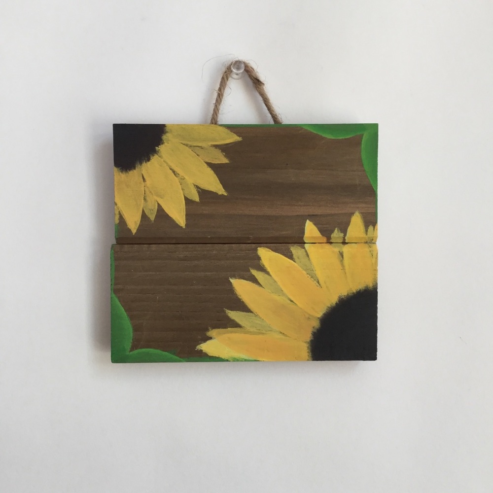 🎉HP🎉❗️PRICE DROP❗️Handmade Wooden Sunflower Sign